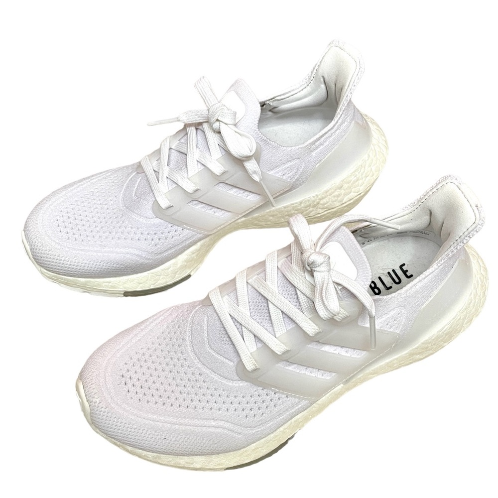 New Adidas Ultraboost 22 White/White Womens Size US 6
